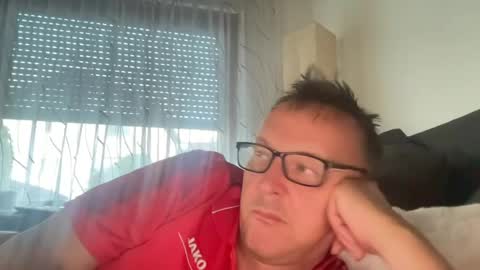 Snapshot of tom6644 chatting on July 23, 2026, 6:50 pm Tom online show from July 23, 2026, 6:50 pm