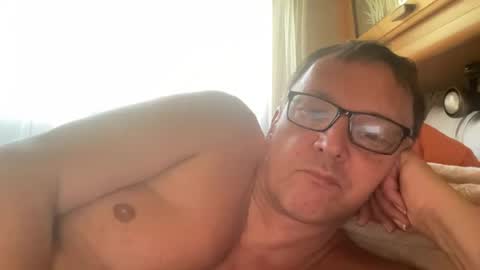 Snapshot of tom6644 chatting on July 25, 2026, 10:02 am Tom online show from July 25, 2026, 10:02 am