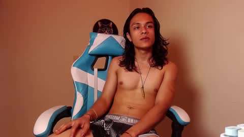 tom online show from October 23, 2025, 5:07 am