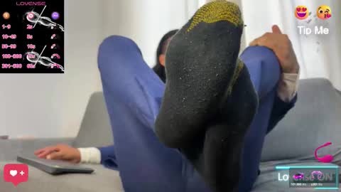 TOM online show from November 5, 2025, 6:08 pm