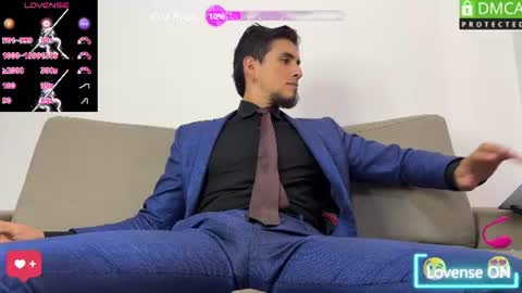Snapshot of tom_blunt96 chatting on June 25, 2026, 4:33 pm TOM online show from June 25, 2026, 4:33 pm