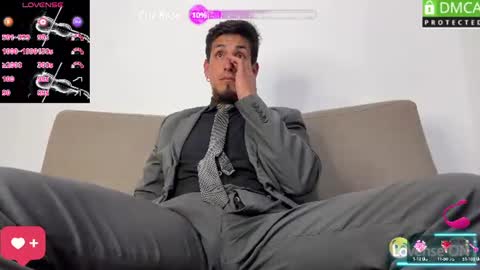 Snapshot of tom_blunt96 chatting on July 2, 2026, 8:31 am TOM online show from July 2, 2026, 8:31 am