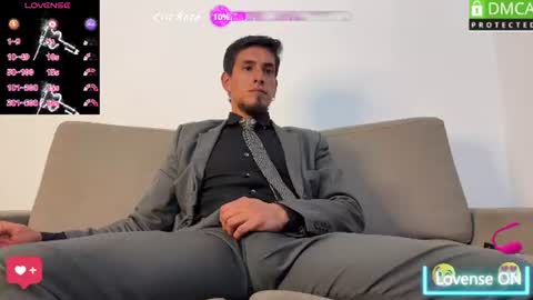 Snapshot of tom_blunt96 chatting on July 4, 2026, 9:43 pm TOM online show from July 4, 2026, 9:43 pm