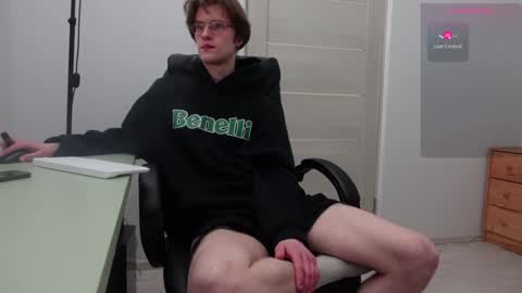 tom online show from January 27, 2025, 2:31 am