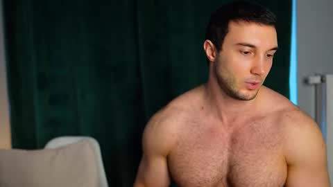 Tom online show from February 2, 2026, 7:18 am