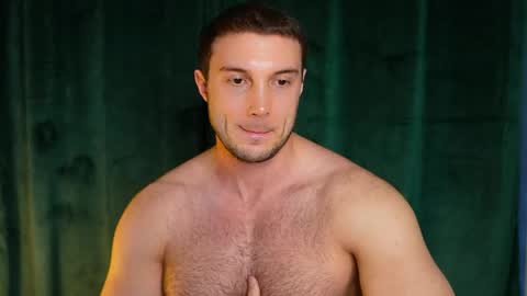 Snapshot of tom_fordd chatting on May 7, 2026, 5:40 pm Tom online show from May 7, 2026, 5:40 pm