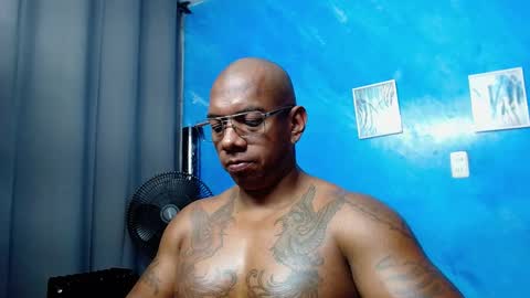 Snapshot of tom_miller chatting on February 3, 2026, 7:19 pm Tom Miller online show from February 3, 2026, 7:19 pm