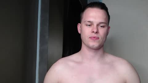 Tom online show from November 3, 2025, 6:09 pm