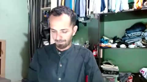 tomas gerauld. make me happy with 10000 tokens online show from January 7, 2026, 1:19 am