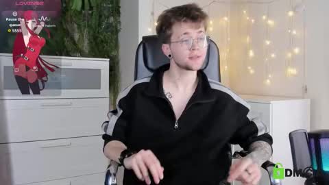 tomas_norton online show from March 6, 2026, 3:30 pm