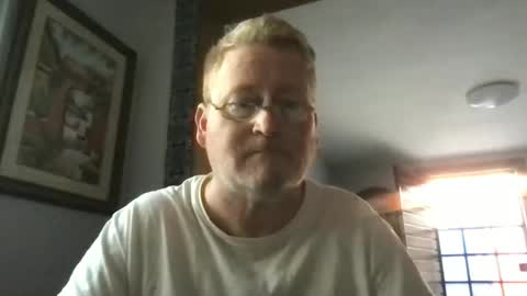 Snapshot of tomascausa chatting on January 6, 2025, 3:19 pm Hola online show from January 6, 2025, 3:19 pm