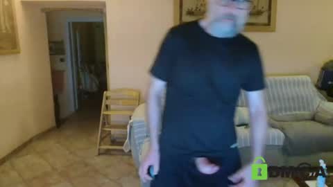Tomas Milian online show from July 3, 2026, 11:33 pm