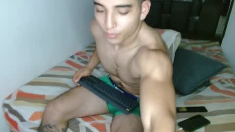 Snapshot of tomaz_18 chatting on April 27, 2026, 2:04 pm tomaz_18 online show from April 27, 2026, 2:04 pm