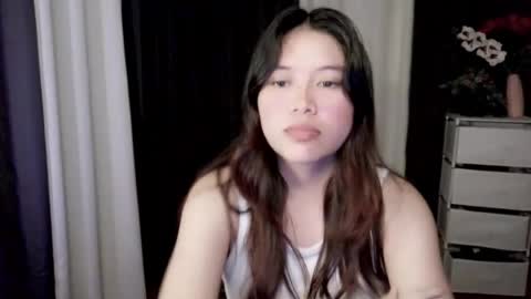 Snapshot of tombalita chatting on June 16, 2026, 2:19 pm mika online show from June 16, 2026, 2:19 pm