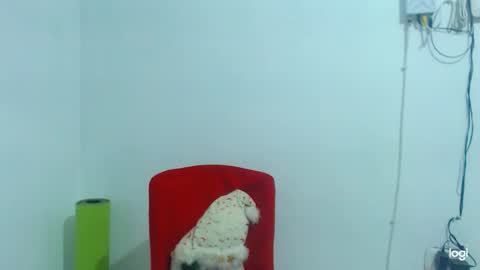 Blue online show from December 4, 2024, 11:46 pm