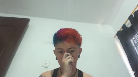 Blue online show from January 12, 2025, 10:12 pm