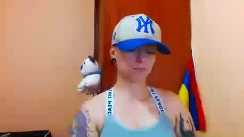 Snapshot of tomboyblue chatting on July 18, 2026, 6:56 pm Blue online show from July 18, 2026, 6:56 pm