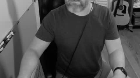 tombrockmoen2 online show from January 18, 2026, 5:33 am