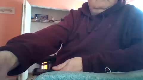 tomcat4848 online show from October 17, 2025, 3:47 pm