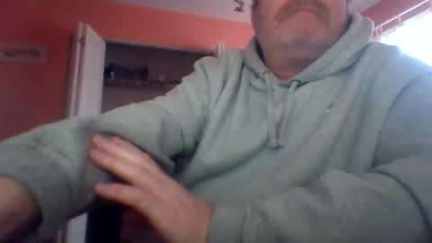 tomcat4848 online show from April 12, 2026, 8:14 pm