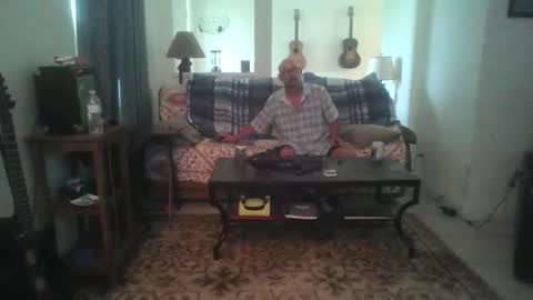 Snapshot of tomcatsawyer chatting on November 26, 2025, 7:04 pm sirmuggsalot online show from November 26, 2025, 7:04 pm