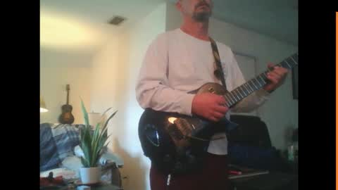 Snapshot of tomcatsawyer chatting on November 29, 2025, 9:29 pm sirmuggsalot online show from November 29, 2025, 9:29 pm