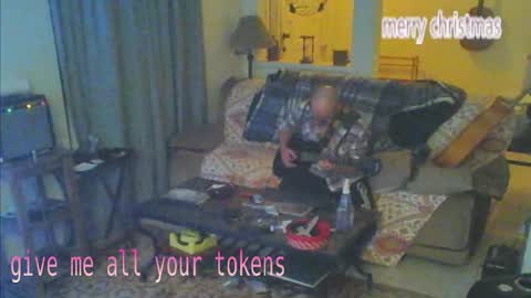 Snapshot of tomcatsawyer chatting on December 17, 2025, 1:11 am sirmuggsalot online show from December 17, 2025, 1:11 am