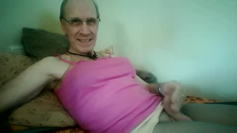 Snapshot of tomislav321 chatting on April 20, 2026, 12:19 pm tomislav321 online show from April 20, 2026, 12:19 pm