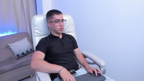 Tomas online show from April 5, 2026, 3:47 am