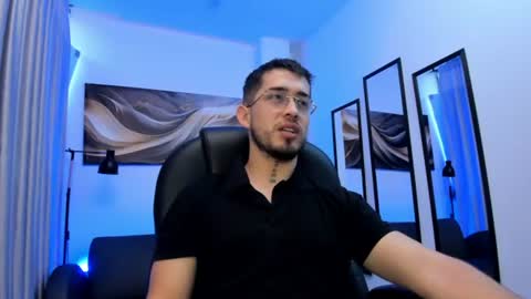 Tomas online show from July 25, 2026, 11:52 am