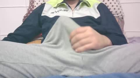 tommaso9046 online show from December 29, 2024, 4:19 pm