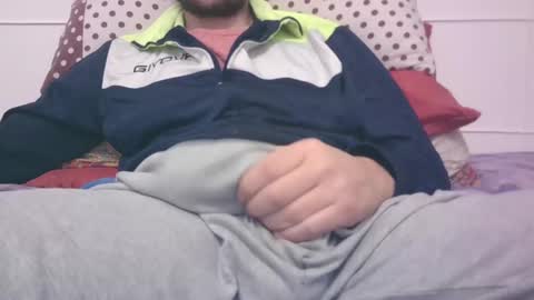 tommaso9046 online show from January 7, 2025, 6:03 pm