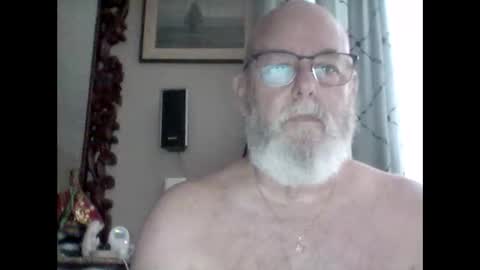 Snapshot of tommierose chatting on January 11, 2025, 4:46 pm Tommie online show from January 11, 2025, 4:46 pm