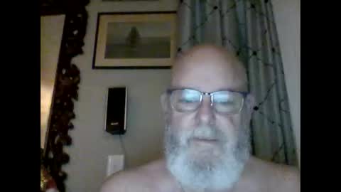 Snapshot of tommierose chatting on January 22, 2025, 11:34 am Tommie online show from January 22, 2025, 11:34 am