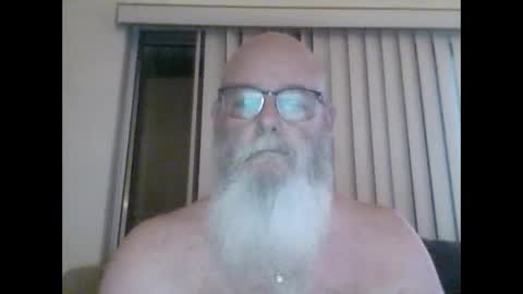 Snapshot of tommierose chatting on September 18, 2025, 10:34 pm Tommie online show from September 18, 2025, 10:34 pm