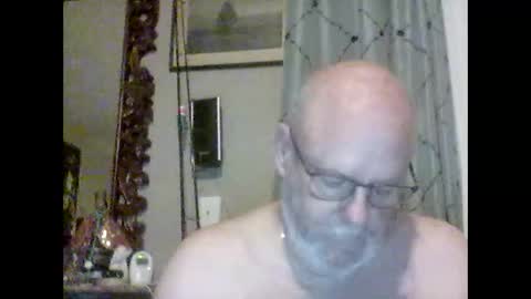 Snapshot of tommierose chatting on October 23, 2025, 10:58 am Tommie online show from October 23, 2025, 10:58 am