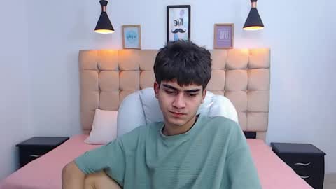 Snapshot of tommy18__ chatting on January 18, 2025, 6:13 am Tommy online show from January 18, 2025, 6:13 am