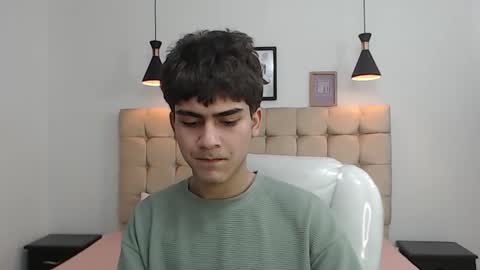 Snapshot of tommy18__ chatting on January 18, 2025, 9:24 am Tommy online show from January 18, 2025, 9:24 am