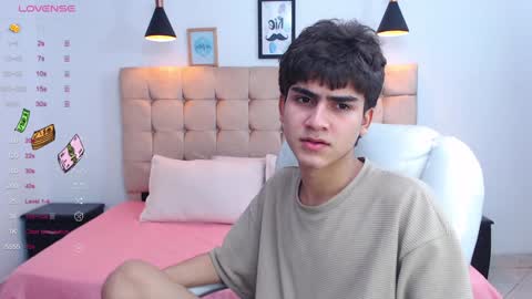 Snapshot of tommy18__ chatting on January 28, 2025, 7:00 am Tommy online show from January 28, 2025, 7:00 am