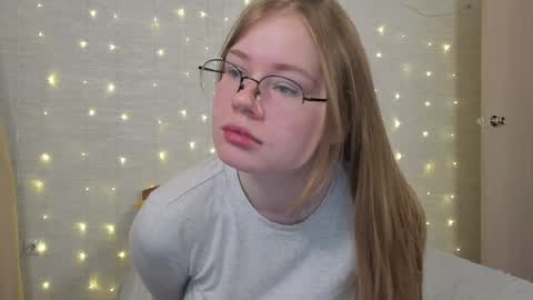 Snapshot of tommy_and_katie chatting on January 28, 2025, 10:34 am Tommy loves Katie online show from January 28, 2025, 10:34 am