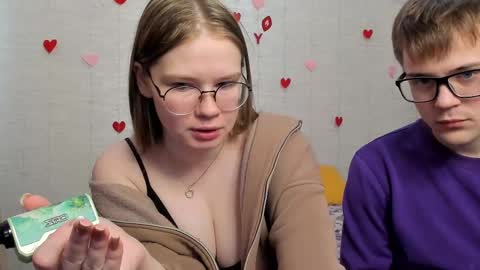 Snapshot of tommy_and_katie chatting on February 26, 2025, 9:53 am Tommy loves Katie online show from February 26, 2025, 9:53 am