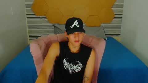 Snapshot of tommy_sweet1 chatting on December 26, 2024, 12:05 pm tommy_sweet1 online show from December 26, 2024, 12:05 pm