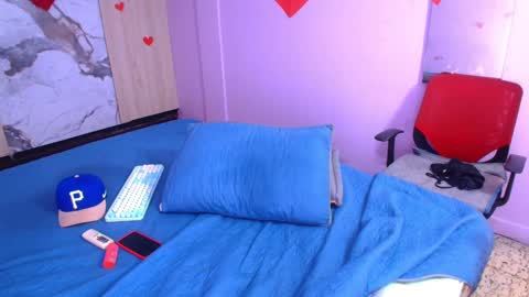 Snapshot of tommy_sweet1 chatting on February 21, 2025, 10:50 am tommy_sweet1 online show from February 21, 2025, 10:50 am