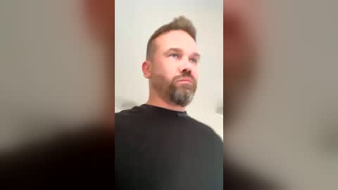 Tommybangzz online show from June 26, 2026, 4:22 pm