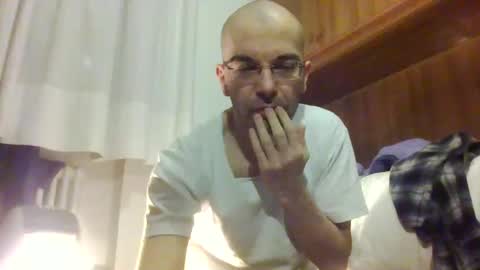 Snapshot of tommycorner chatting on February 8, 2025, 10:51 pm tommycorner online show from February 8, 2025, 10:51 pm