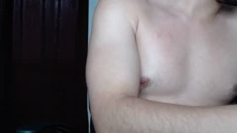 Snapshot of tommycutee21 chatting on July 28, 2026, 11:17 am tommycutee21 online show from July 28, 2026, 11:17 am