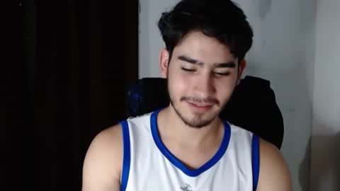 Snapshot of tommycutee21 chatting on August 4, 2026, 7:44 am tommycutee21 online show from August 4, 2026, 7:44 am
