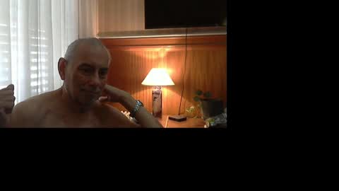 Snapshot of tommylecock chatting on September 18, 2025, 11:12 am tommylecock online show from September 18, 2025, 11:12 am