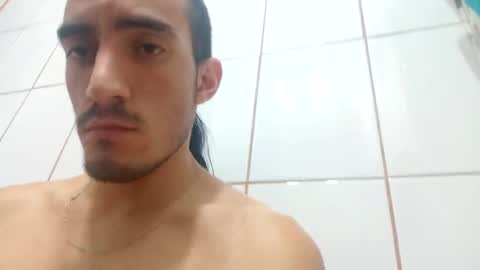 Snapshot of tommypv20 chatting on January 21, 2025, 5:49 am Tommy online show from January 21, 2025, 5:49 am