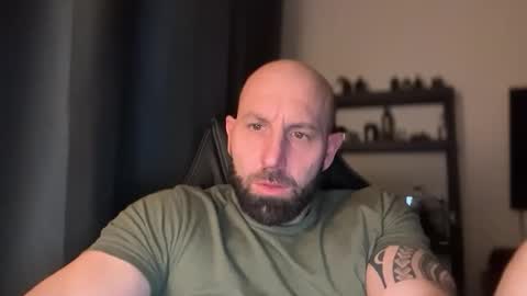 Thomas Fit online show from March 31, 2026, 10:32 pm